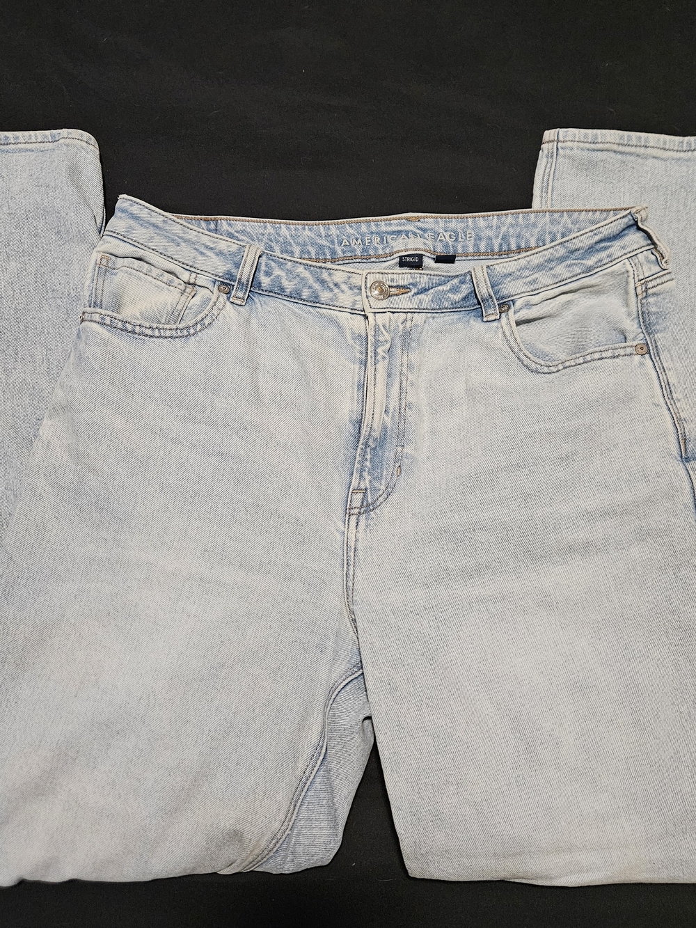 American Eagle Strigid Straight Leg Jeans – Size 14 X-Long – Light Wash
